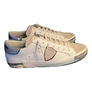 Philippe Model - ”Philippe Model” | Skick: 9/10 | Storlek: 43 | Allt OG ingår📦| Vårt pris: 2599 |  Skriv vid eventuella frågor eller funderingar.