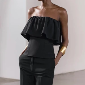 Topp - Topp från zara, prislappen kvar🩷