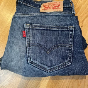 Levis jeans  - Jeans från Levis i storlek W 30 L 32