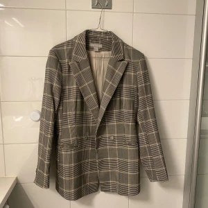 Blazer/kavaj - Superfin som inte kommer till användning längre!