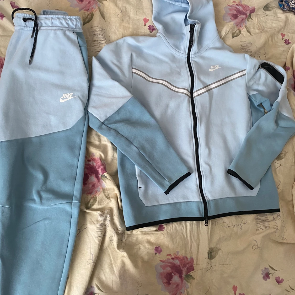 Tvär feta nike tech sets - 91