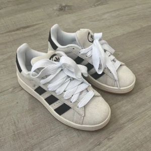 Adidas campus  - Adidas campus stl 36 2/3. Aldrig använda 