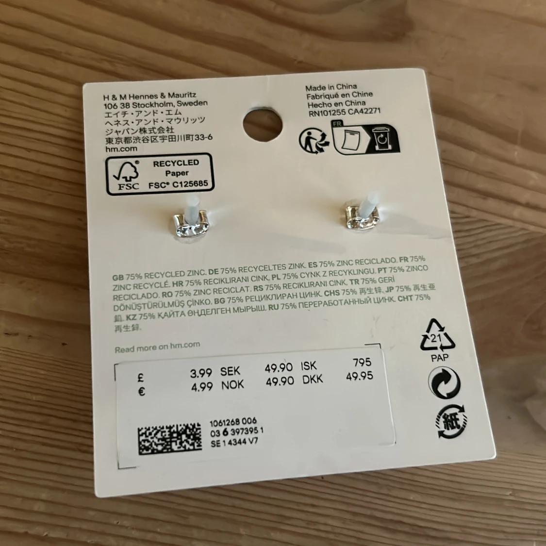 Örhängen från H&M  - 90