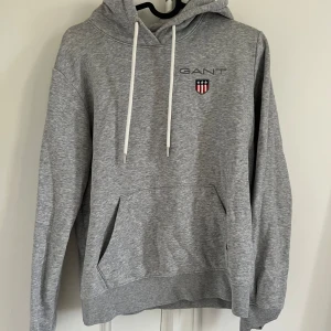 Gant hoodie - Bra skick
