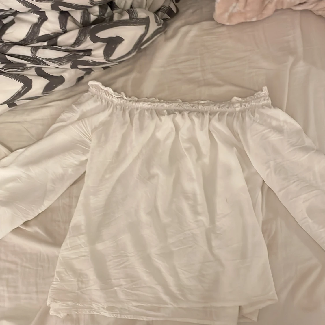 Vacker vit tröja - 91