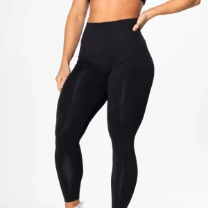 Prime Seamless Tights - NYA!! - Helt nya och aldrig använda Nypris: 699kr  Rekommenderar att gå ner en storlek i dessa i tights 