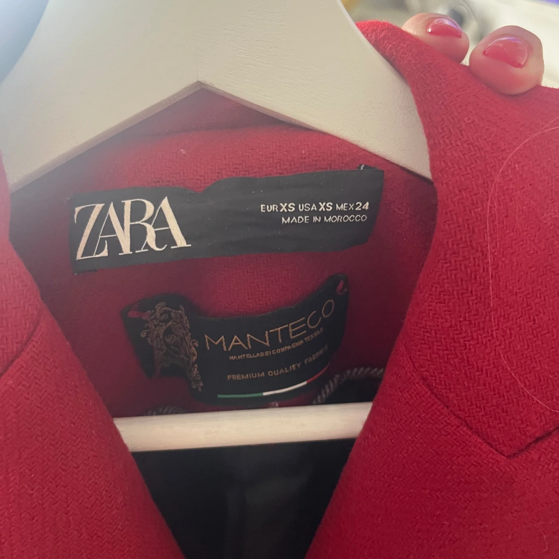 Red tailored coat  - 92