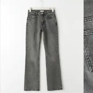 Mid waist jeans från Gina Tricot. Kommer inte till användning och bra skick💗