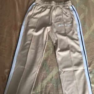 Palm angels byxor  - Storlek M nytt skick