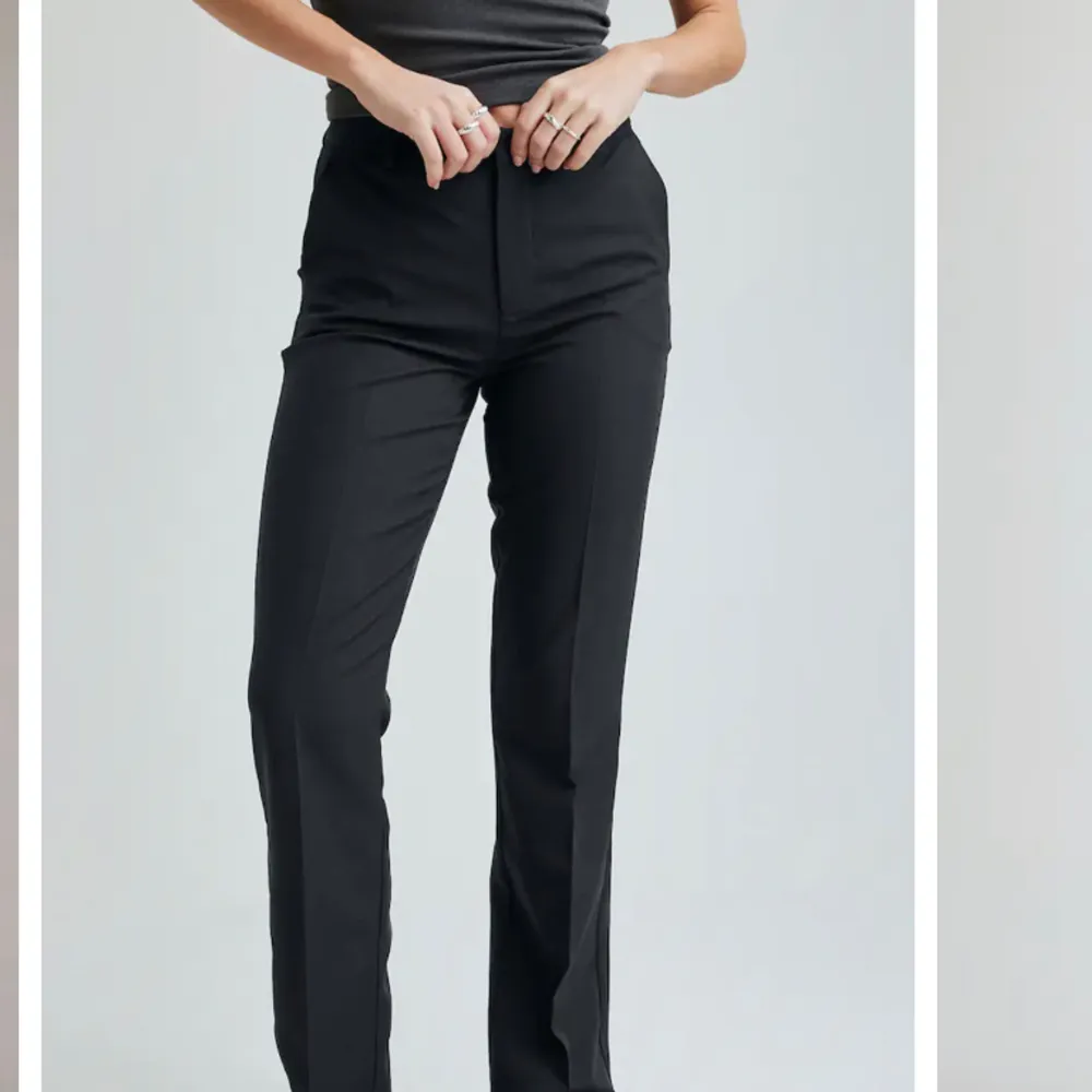 Hej säljer dessa Kostymbyxer från bikbok i modellen Vilma i stolek 40, dom är som nya💞. Jeans & Byxor.