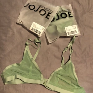 2st mesh bralette  - Helt nya  Ej använda 2st likadana  St M (små i storleken)