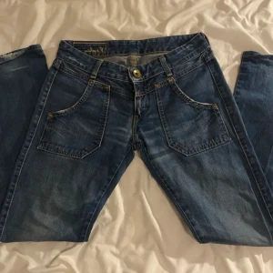 Replay bootcut jeans - Säljer för den inte kommer till användning längre❤️