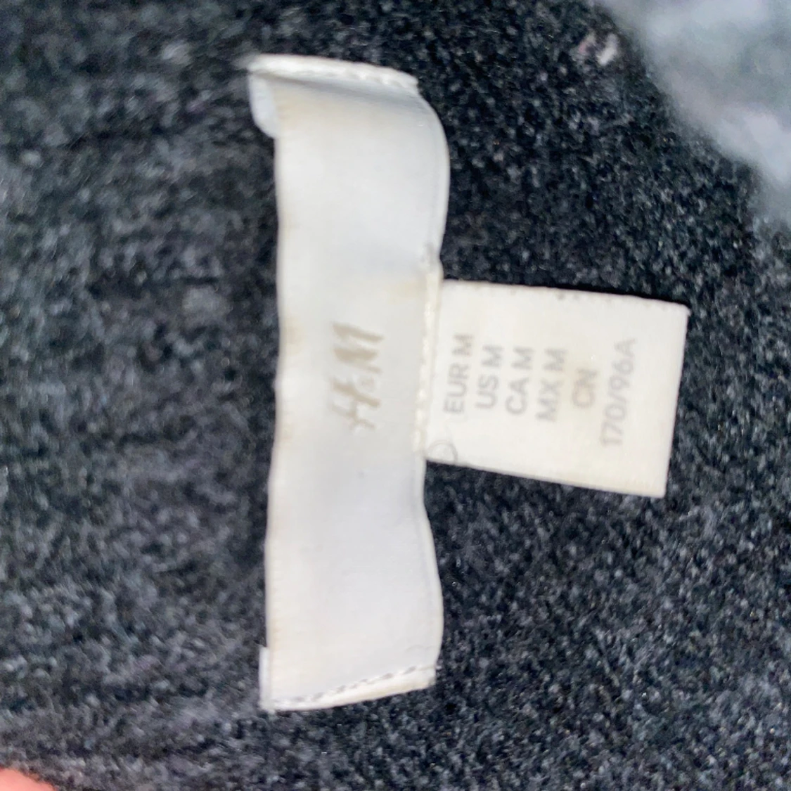 Off shoulder stickad hm🩶 - 90