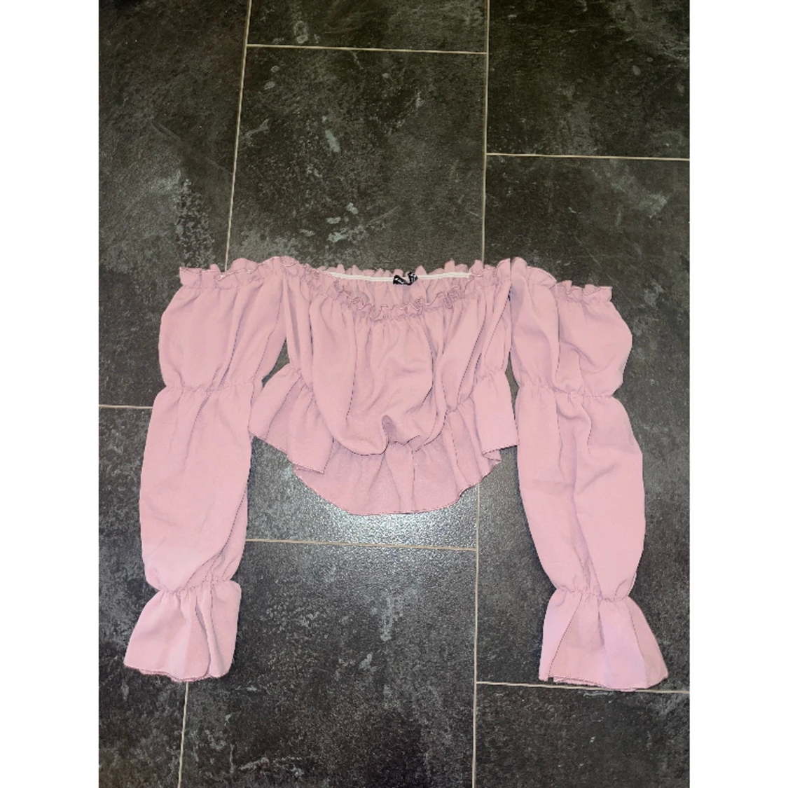 Rosa offshoulder tröja