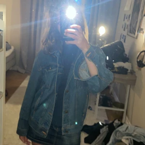 Jeansjacka - Vintage jeansjacka. Så fin!