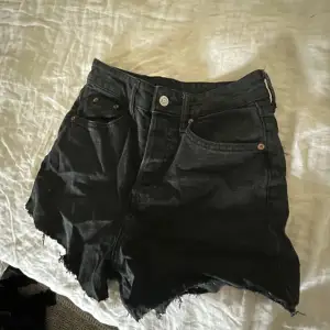 Jeans shorts från hm i storlek 34