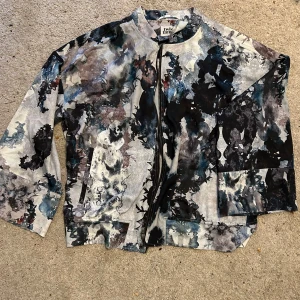 Jacka Carin Wester  - Helt ny  