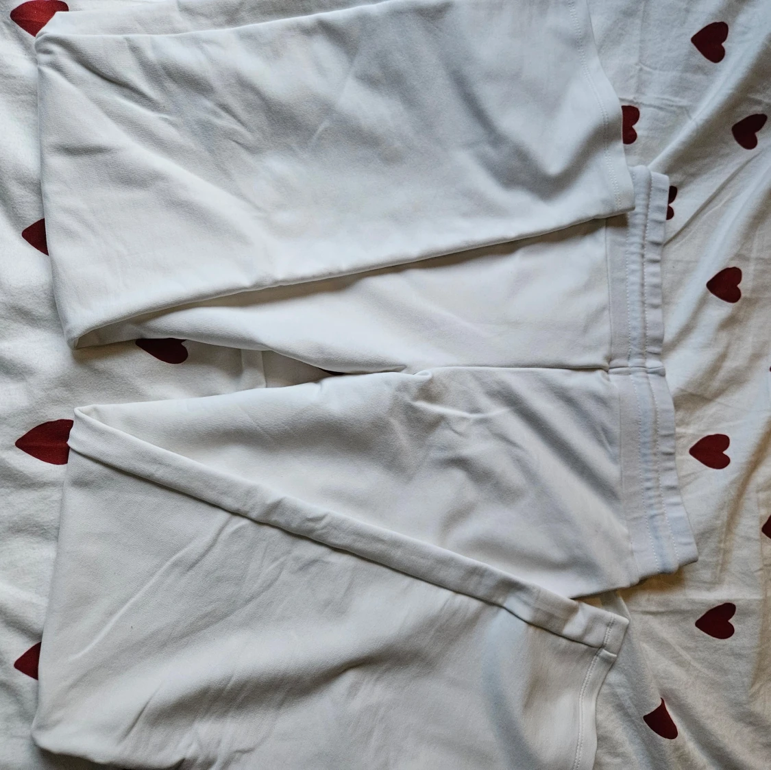 Vita låga mjukisbyxor  - 90