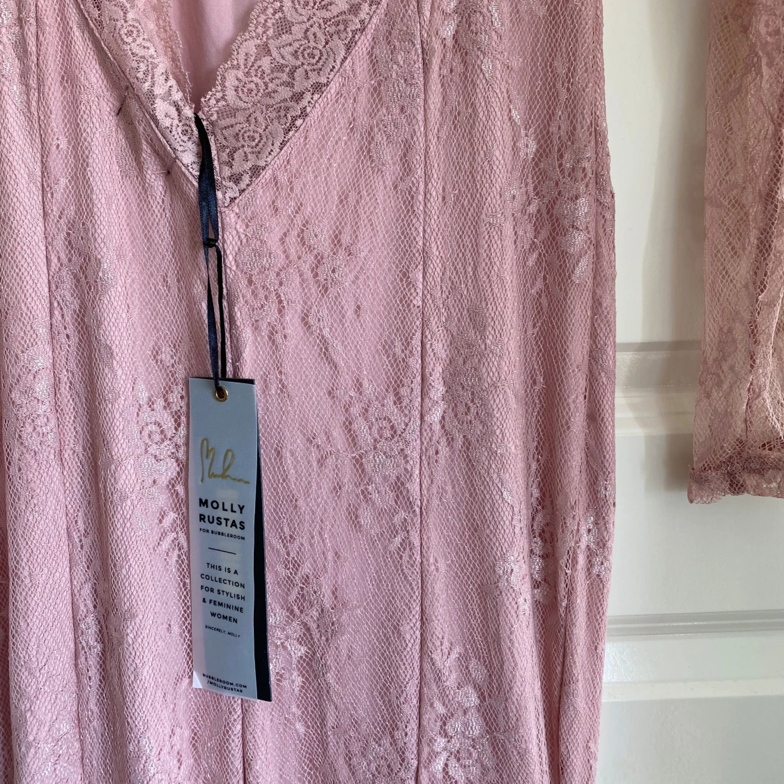 Rosa Spetsklänning  - 92