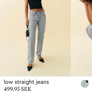 Low waist jeans  - Fina low waist jeans kostar igentligen 499 säljer för 90 kr❤️ använda fåtal gånger