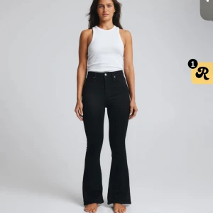 Bikbok jeans, storlek 38  - Inte använda, helt nya