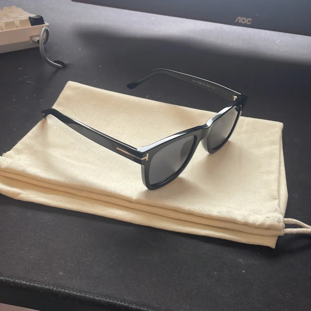 Svarta Tom Ford glasögon. Fint skick. Accessoarer.