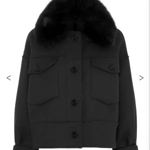 Meotine jacka - Säljer denna fina meotine jackan som är i fint skick utan några defekter