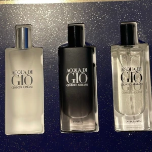 Armani aqua di gio trio - Armani parfym säljes. Säljer dom pga av att doften inte var i min smak och använder dom inte. Varje flaska innehåller 15 ml  och alla flaskor tillsammans innehåller 45 ml. Har endast tagit 3-4 sprut per flaska