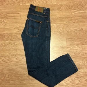 Nudie jeans  - Nudie jeans  30/30  Utmärkt skick 
