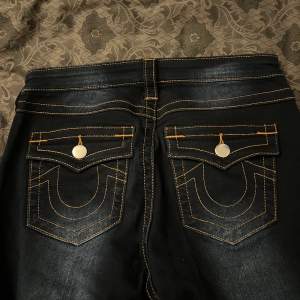 Authentic True religion Flared wmns jeans, Condition 10/10. Newer modell thats why tags different compared to old true religion