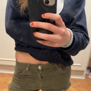 Gröna Lågmidjade shorts - Super snygga gröna Lågmidjade shorts! Sommar favvon☀️
