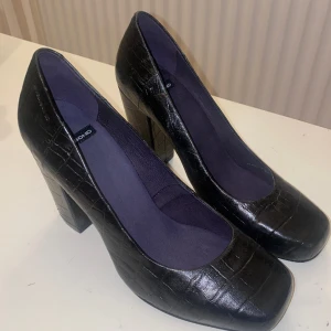 Vagabond klackskor - Säljer Vagabond klackskor. Fint skick! 