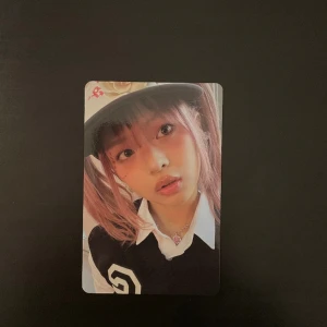 Hanni OMG pc  - 35kr + 15kr frakt Tar bara Swish  Dem för mer info 💗