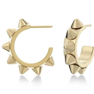 Edblad örhängen  - Guldiga Edblad örhängen. Helt oanvända och så fina. Säljer då jag inte passar i guld. Nypris:400kr. OBS! Första och sista bilden är från edblads hemsida.