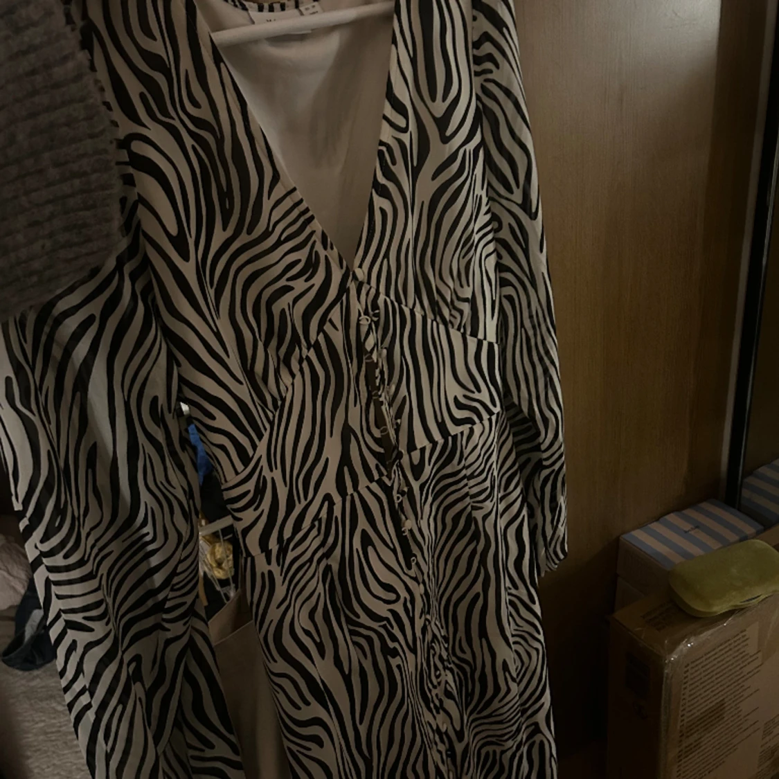 Adoore liknande klänning 