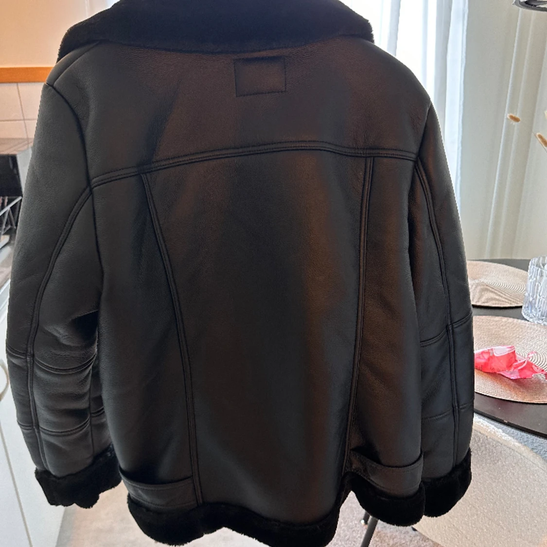 Skinnjacka med päls - 91