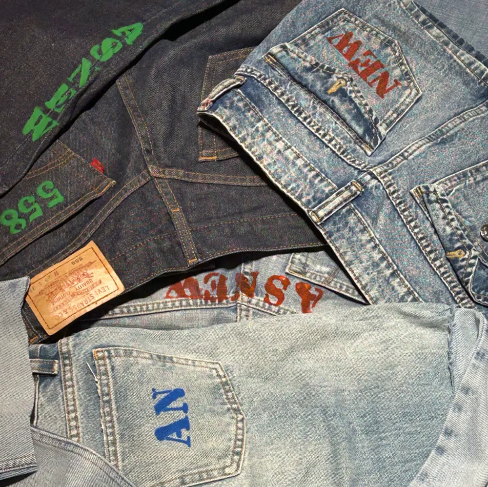 Följ @Asnew.fss här på Plick men även Instagram och TikTok, drop 1 kommer snart med skit coola jeans och kläder❤️‍🔥❤️‍🔥. Jeans & Byxor.