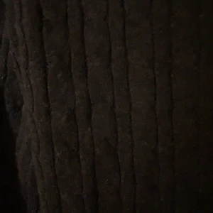 Stickad tröja  - Säljer den jättefina mörkblåa stickade tröjan, den från Ullared ❤️❤️❤️❤️🫶