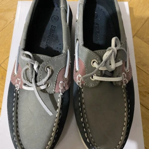Seglarskor, båtskor - Seglarskor, loafers, båtskor från Seapoint i storlek 36. I fint använt skick.