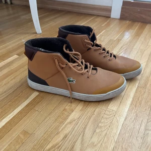 Lacoste skor - Lacost skor stl 38 