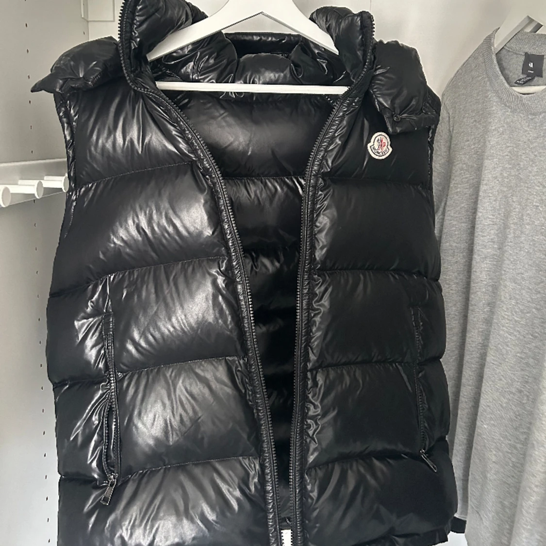 Moncler väst ÄKTA