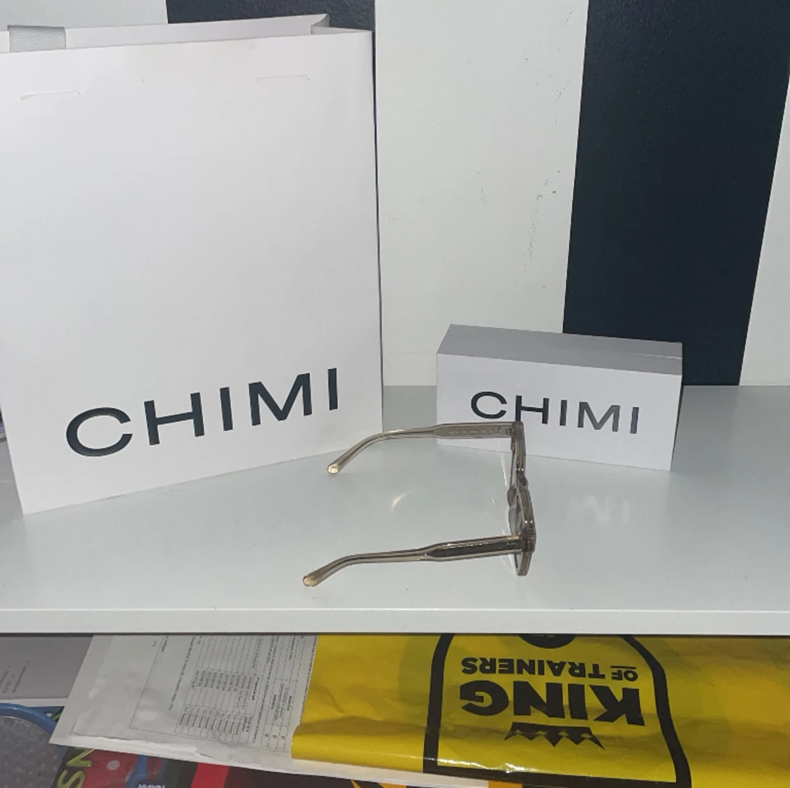 Solglasögon från chimi - 90
