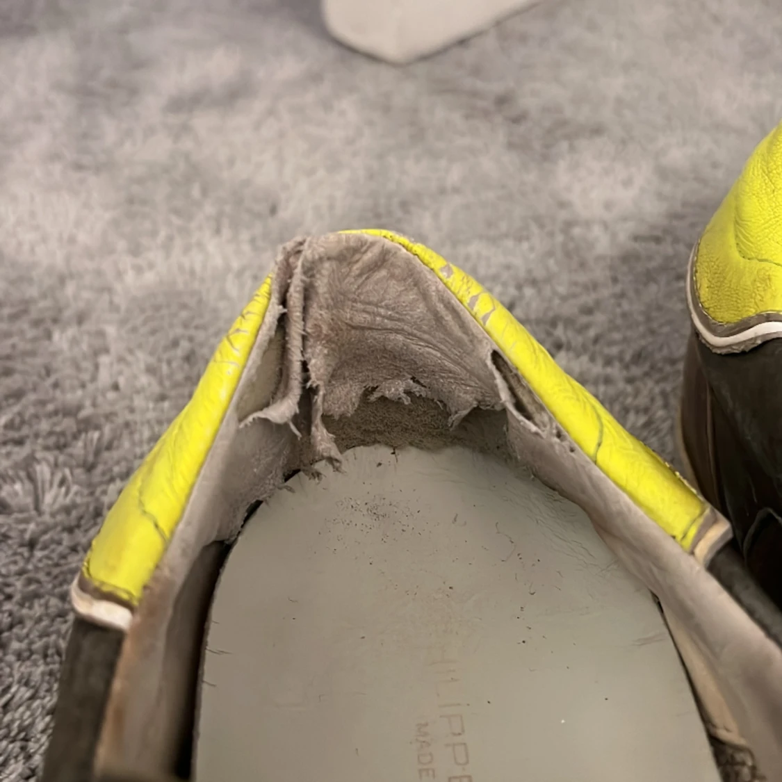 Phillip model skor - 92