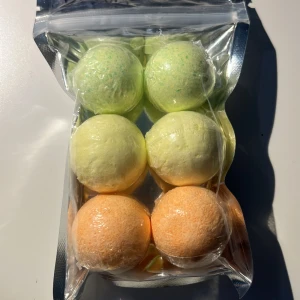 6-pack badbomber  - 6-pack badbomber 3 olika färger/dofter Original pris: 18