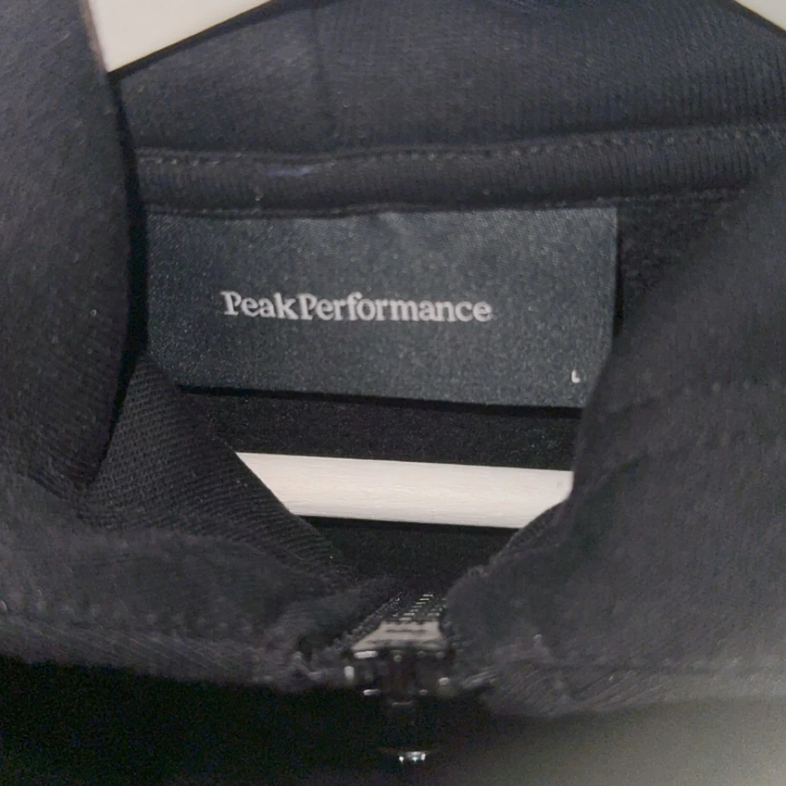 Peak performance zip hoodie  - 90