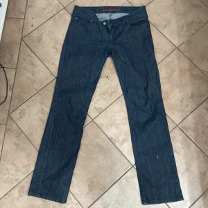 Lågmidjade Jeans  - Fint skick 