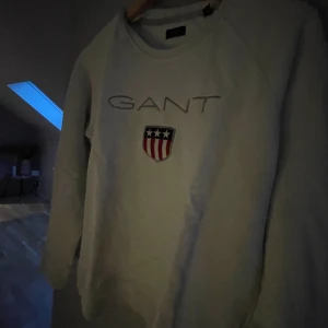 Tröja - Super fin men använder ej🥰