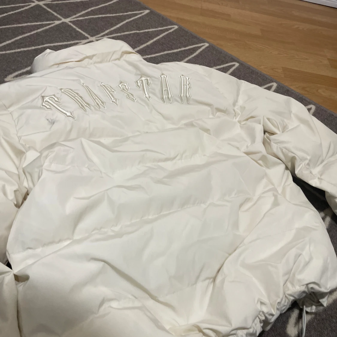 Trapstar jacka  - 90