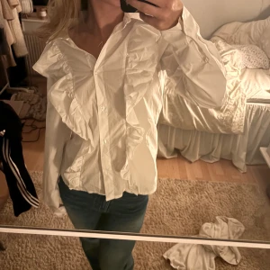 Blus  - cool blus från de-nada som aldrig kommer till användning 