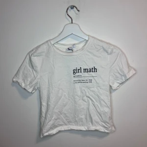 cropped t-shirt - nyskick, använd 1 gång